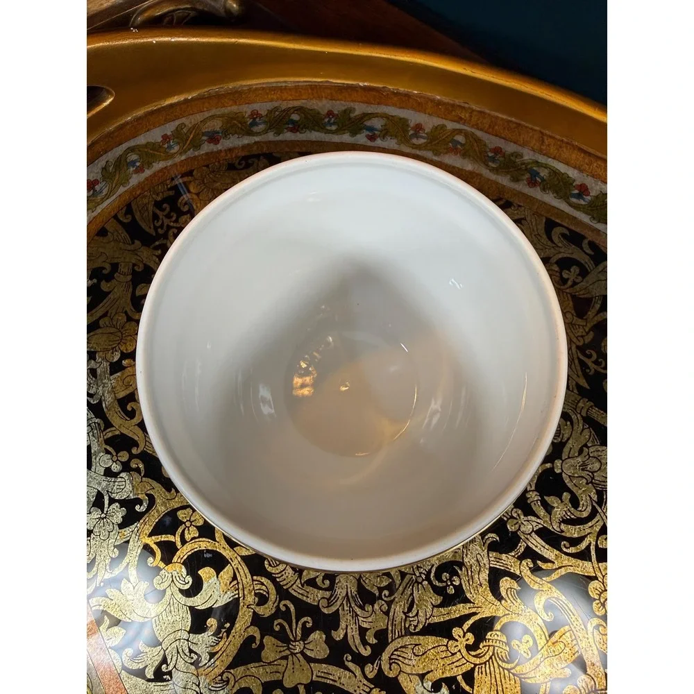 Vista Alegre Portugal Floral Porcelain Cachepot with‎ Gold Trim – 4.25
